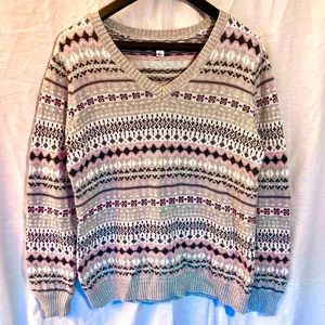 Knit sweater